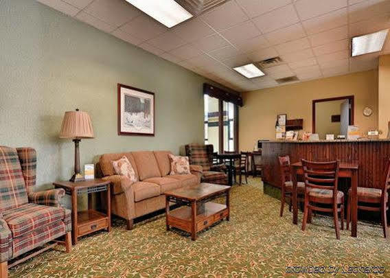 Econo Lodge Wisconsin Rapids Exterior photo